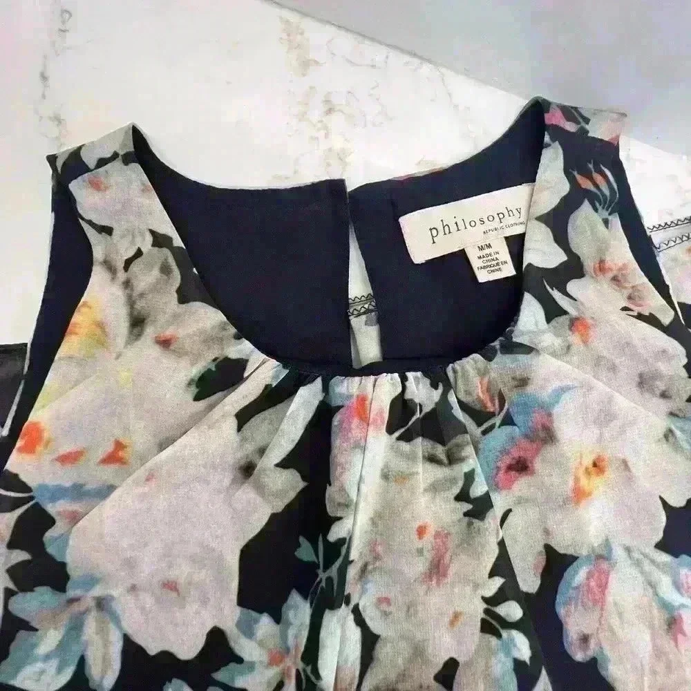 Philosophy Multicolored Floral Print Sleeveless Blouse Size Medium